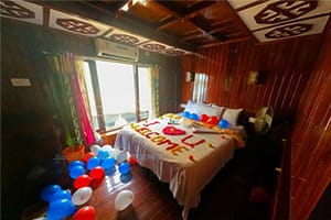 Honeymoon-in-alleppey-houseboat