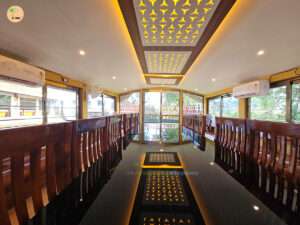 Premium dining in boathouse alleppey